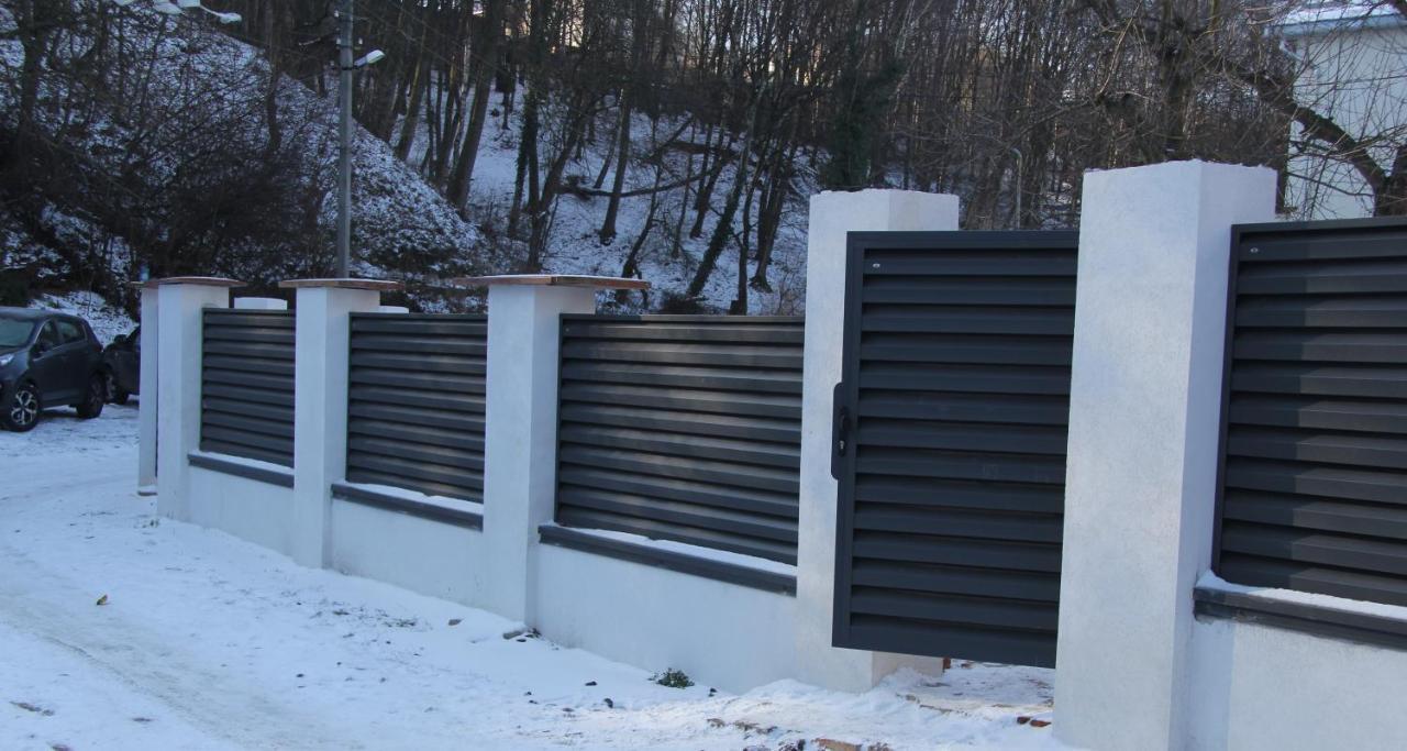 Flat In Cottage Close To The Centre Parking, Wifi, Bbq Lviv Exterior photo